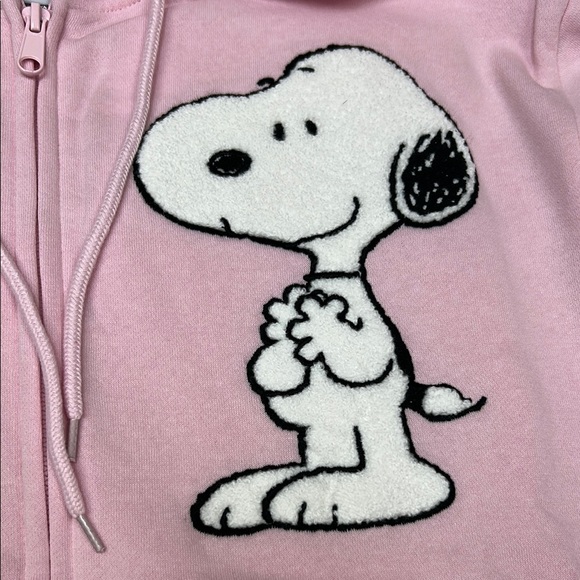 Snoopy embroidered & patch designs zip up jacket with hood NWT! Size M - Picture 7 of 16